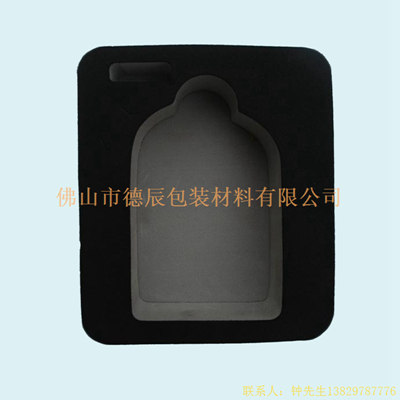 佛山是德辰包裝材料有限公司專業(yè)生產植絨海綿內托，海綿制品，歡迎來電咨詢。